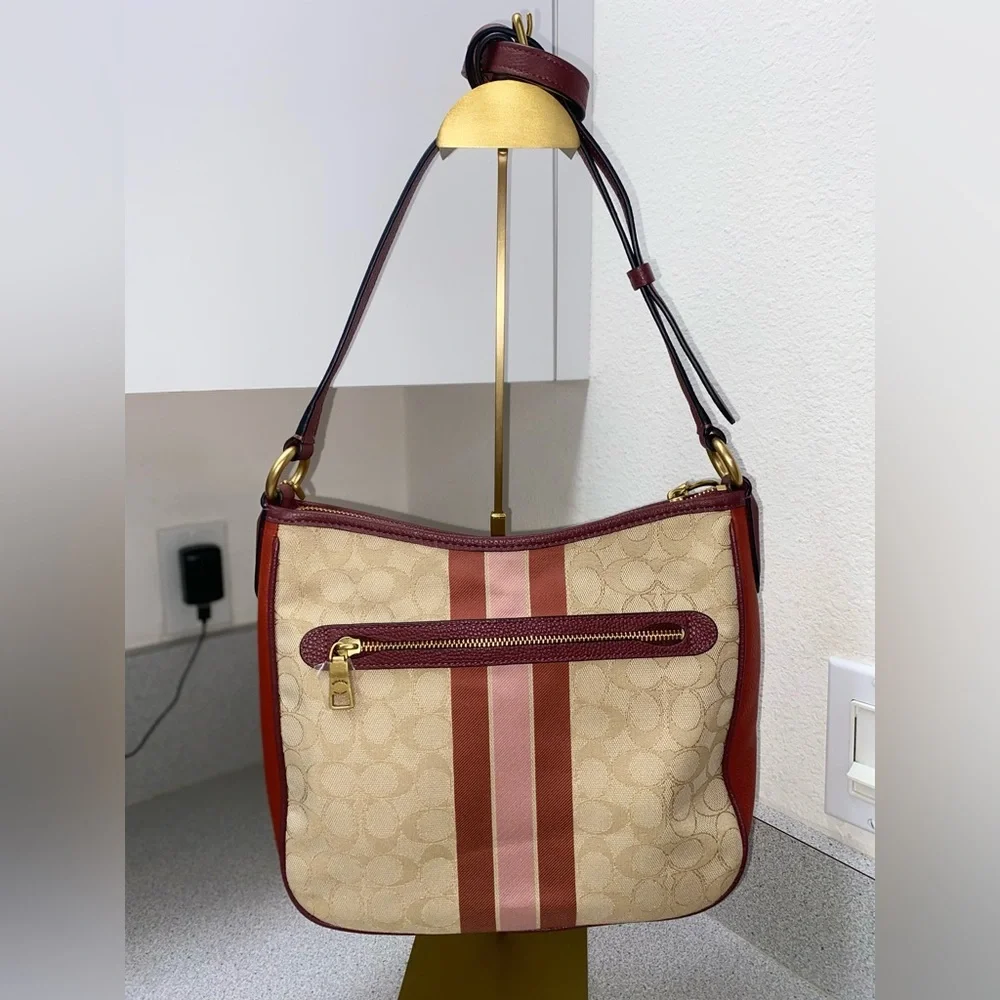 Coach Signature Jacquard Horse Carriage Chaise Convertible Bag EUC